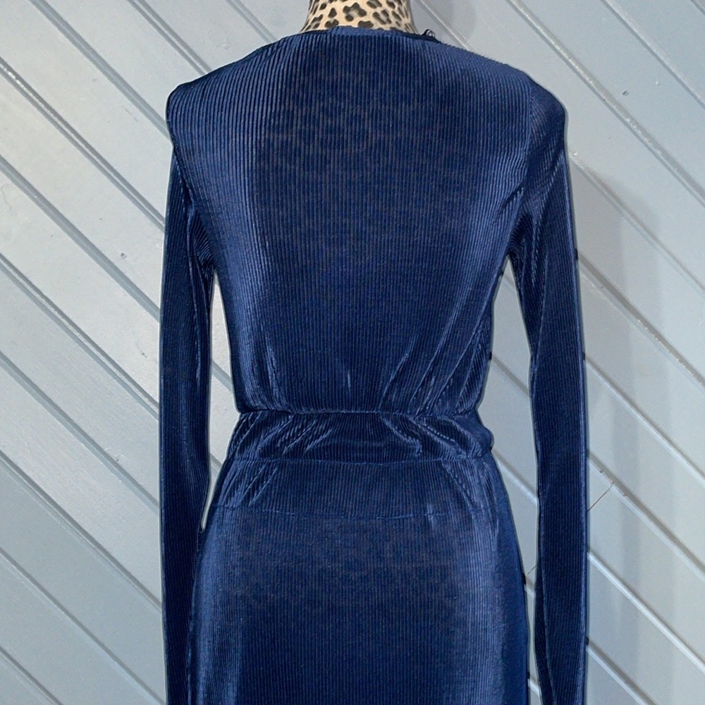 Zara gathered waist pleated navy light weight semi sheer long sleeve midi dress - Picture 11 of 13
